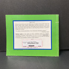 Load image into Gallery viewer, Snakes are Hunters (Reading Rainbow - Let&#39;s Read and Find Out) (Patricia Lauber) (Reptiles) -educational reader paperback
