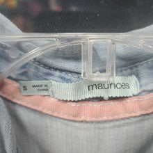 Load image into Gallery viewer, Denim Button Down Top

