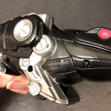 Load image into Gallery viewer, Frog Zord Car 1995 Vintage Collectible
