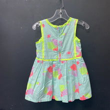 Load image into Gallery viewer, Flower dress
