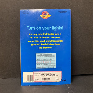 Glow In The Dark Animals (Planet Readers Level 2) -reader