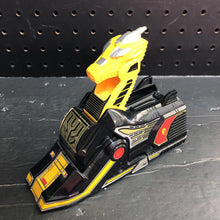 Load image into Gallery viewer, Thunder Assault Team Lion Megazord Thunderzord 1994 Vintage Collectible
