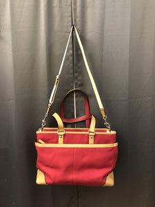 Voyager Canvas Diaper Bag