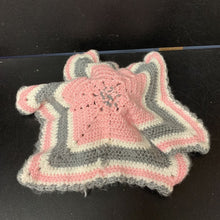 Load image into Gallery viewer, Elephant Knit Safety Blanket

