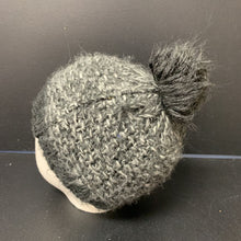 Load image into Gallery viewer, Knit Hat w/ Pom Pom (Made for Play)
