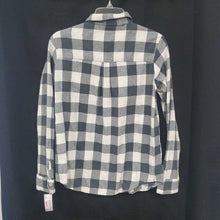 Load image into Gallery viewer, Button Down Top

