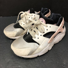 Load image into Gallery viewer, Girls Huarache Run Sneakers
