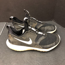 Load image into Gallery viewer, Boys Flex Runner Slip On Shoes
