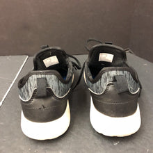 Load image into Gallery viewer, Boys Sneakers
