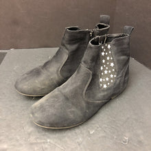 Load image into Gallery viewer, Girls Star Boots
