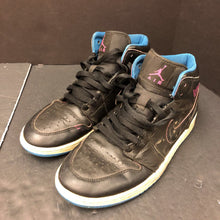 Load image into Gallery viewer, Boys Jordan 1 Retro Mid Radio Raheem Sneakers
