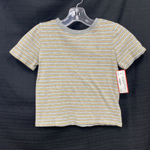 Load image into Gallery viewer, Striped tshirt
