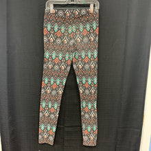 Load image into Gallery viewer, Patterned Leggings
