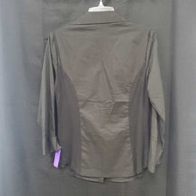 Load image into Gallery viewer, Button Down Top (NY Collection)
