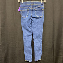 Load image into Gallery viewer, Distressed Denim Pants
