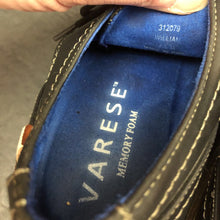 Load image into Gallery viewer, Boys William Memory Foam Dress Shoes
