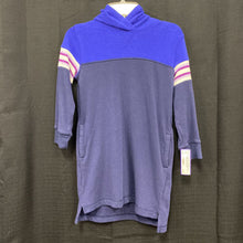 Load image into Gallery viewer, Hooded Tunic w/Pockets
