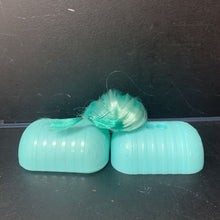 Load image into Gallery viewer, doll wig w/ case
