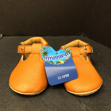 Load image into Gallery viewer, Girls Slip On Shoes (NEW) (myggpp)
