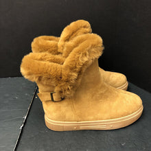 Load image into Gallery viewer, Girls Winter Boots

