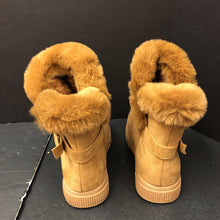 Load image into Gallery viewer, Girls Winter Boots
