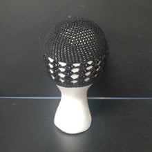 Load image into Gallery viewer, Girls Knit Winter Hat
