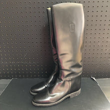 Load image into Gallery viewer, Women's Boots
