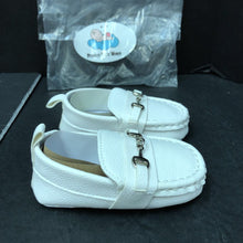 Load image into Gallery viewer, Boys Buckle Shoes (Perfect Baby World) (NEW)
