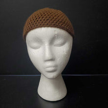 Load image into Gallery viewer, Boys Knit Winter Hat
