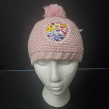 Load image into Gallery viewer, Girls Winter Hat
