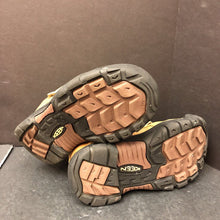 Load image into Gallery viewer, Boys Boots
