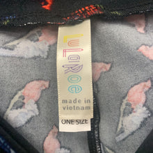 Load image into Gallery viewer, Bird Leggings
