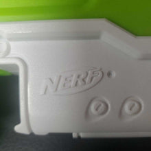 Load image into Gallery viewer, Super Soaker Scatter Blast Water Gun
