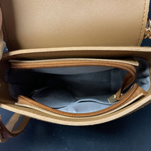 Load image into Gallery viewer, Straw Shoulder Bag
