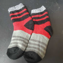 Load image into Gallery viewer, 2pk Boys Winter Socks
