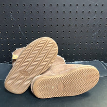 Load image into Gallery viewer, Girls Winter Boots
