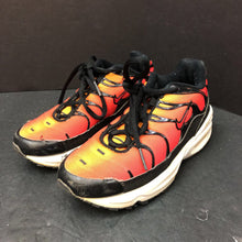 Load image into Gallery viewer, Boys Sneakers
