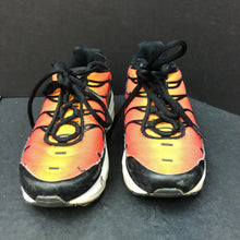Load image into Gallery viewer, Boys Sneakers
