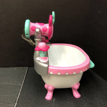 Load image into Gallery viewer, Minnie Mouse Pet Dog Working Bathtub
