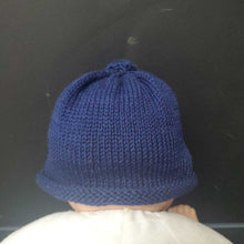 Load image into Gallery viewer, Girls Knit Flower Winter Hat
