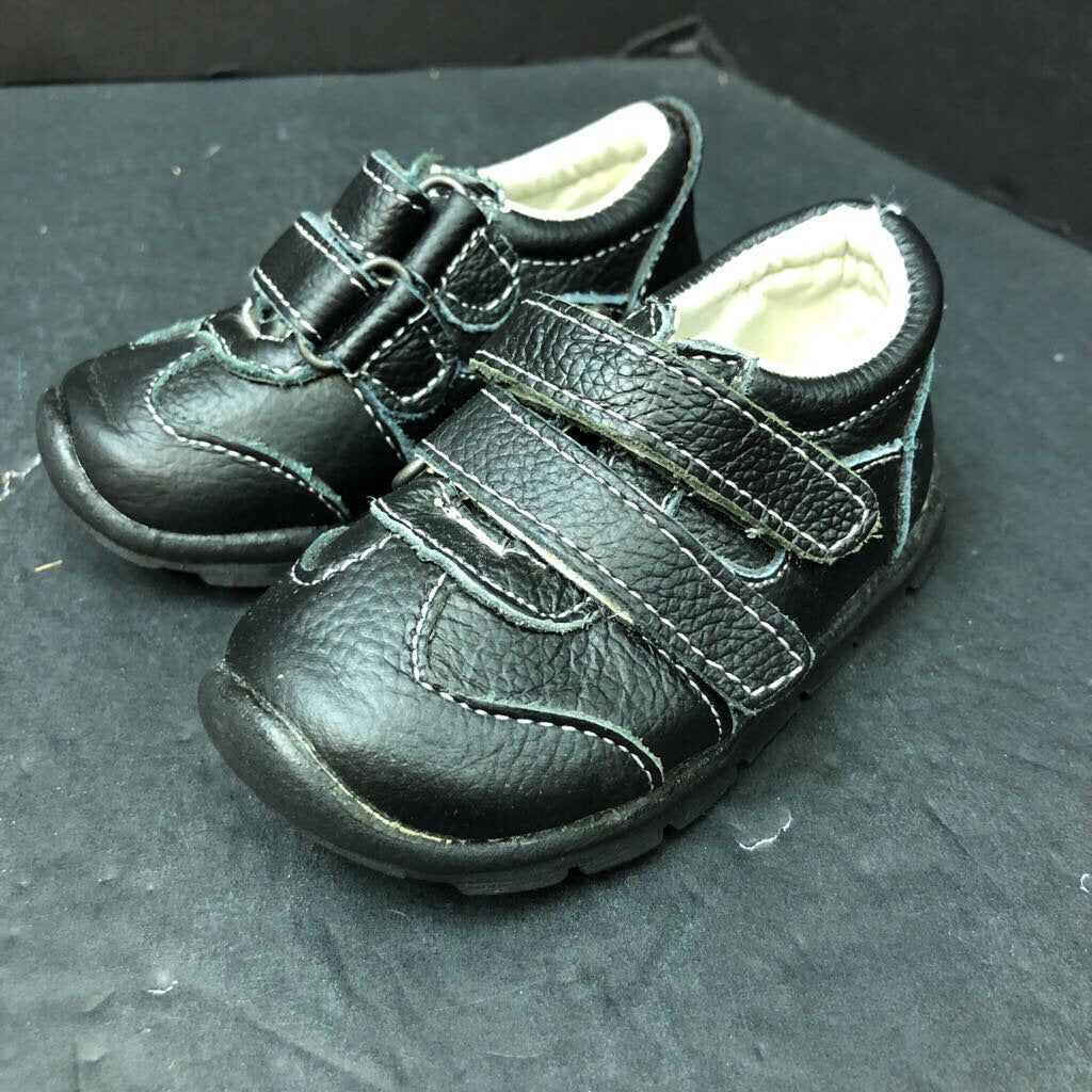 Boys Velcro Shoes (Leuna)