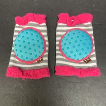 Load image into Gallery viewer, Baby Crawling Protective Knee Pads (Tunno Tots)
