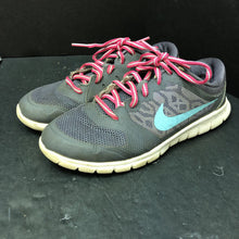 Load image into Gallery viewer, Girls Sneakers
