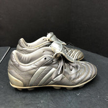 Load image into Gallery viewer, Girls Soccer Cleats
