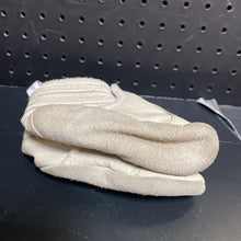 Load image into Gallery viewer, Girls Slipper Boots
