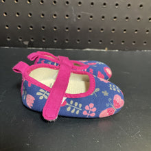 Load image into Gallery viewer, Girls Flower Shoes
