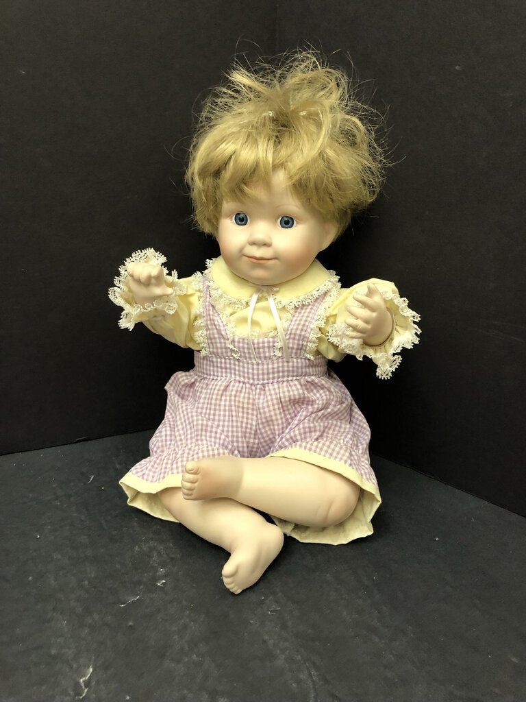 Porcelain Baby Doll 1990 Vintage Collectible (Danbury Mint)