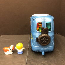 Load image into Gallery viewer, Songs &amp; Sounds RV Camper Bus w/Accessories Battery Operated
