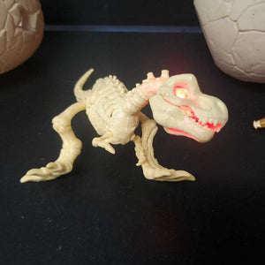 Dino Fossil Find Skeleton Dinosaur w/Egg Battery Operated