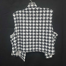 Load image into Gallery viewer, Jrs. 2pc Patterned Outfit
